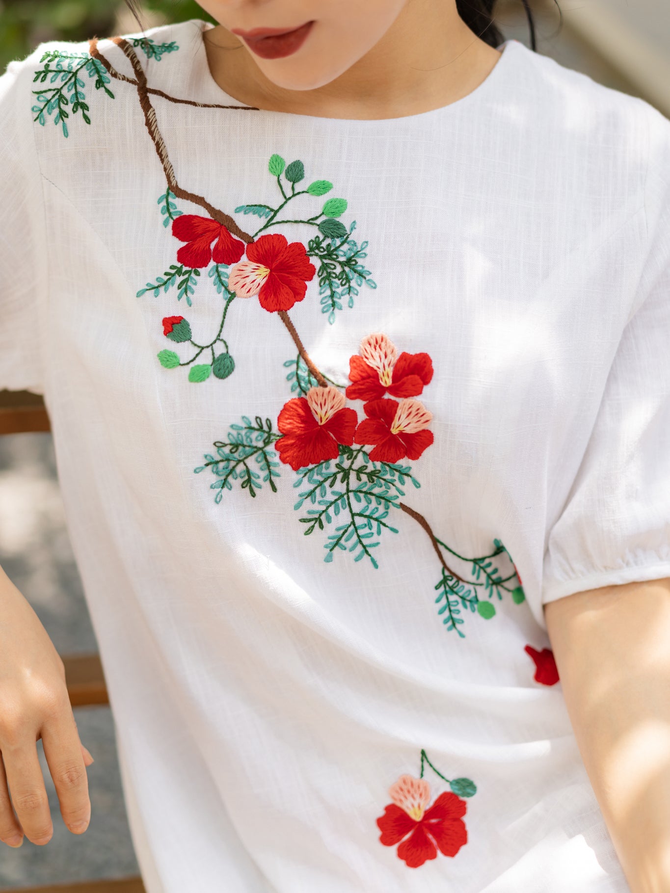 The phoenix flower embroidered linen dresses