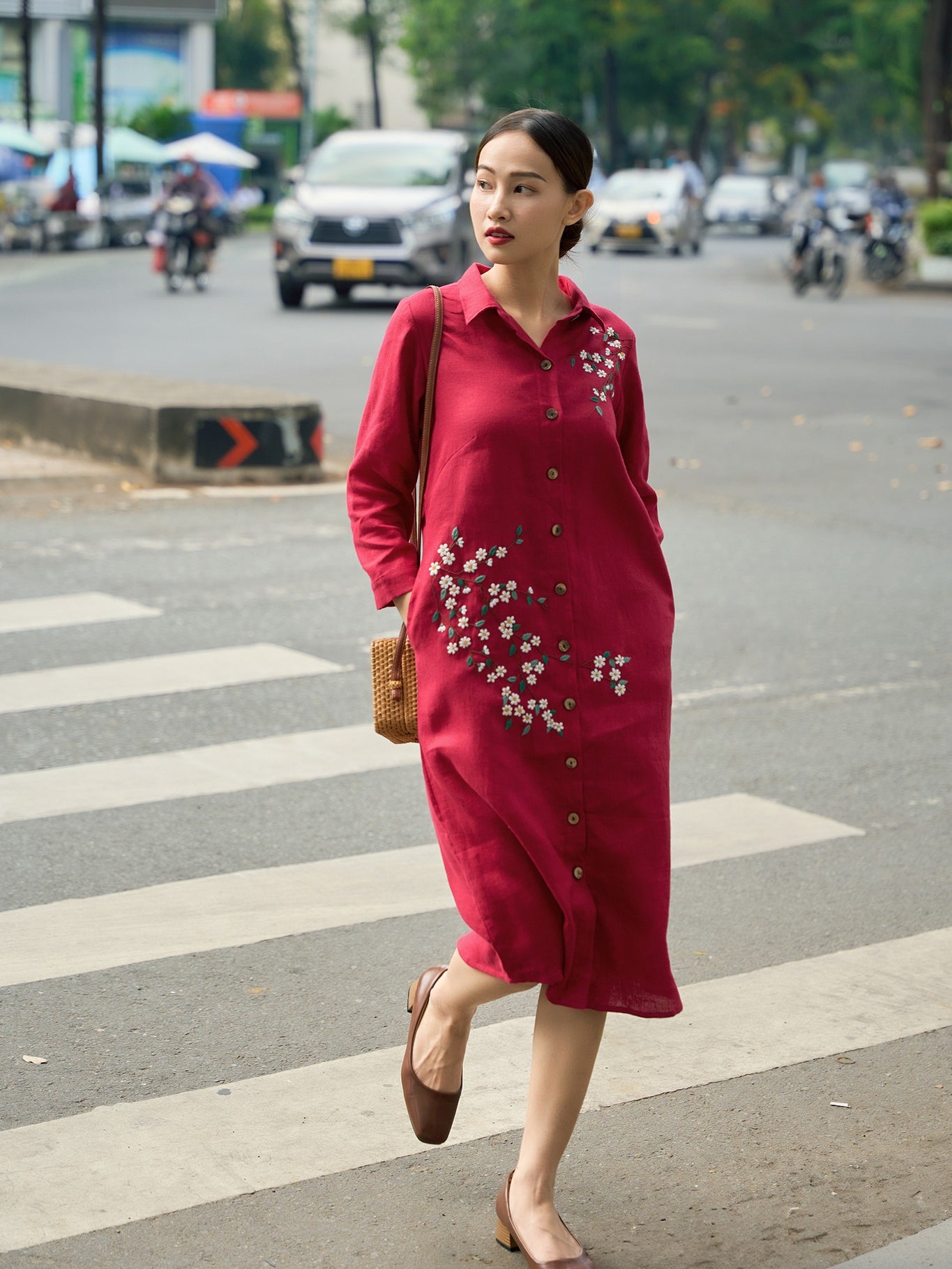 The chrysanthemums flower embroidered linen dresses