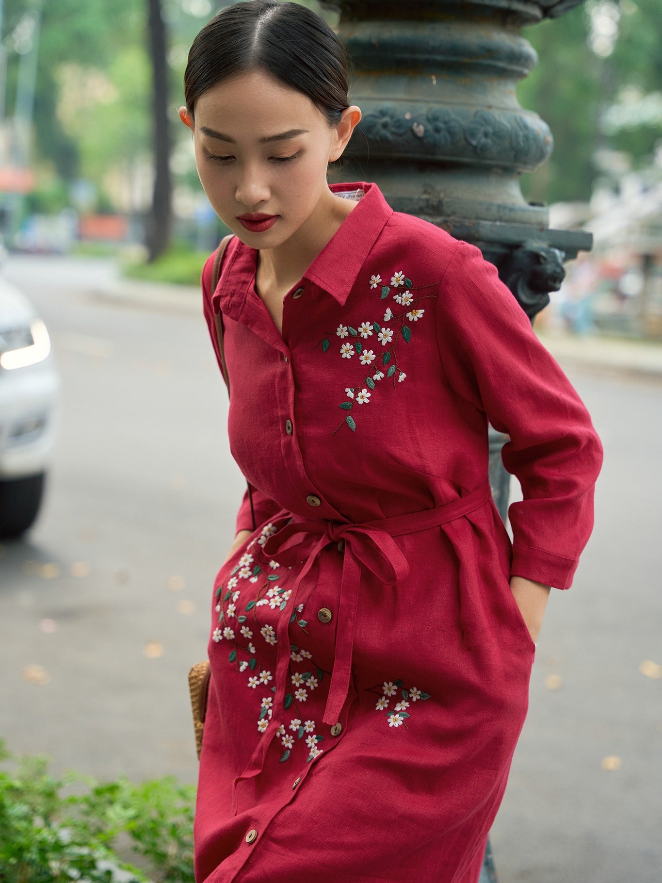 The chrysanthemums flower embroidered linen dresses