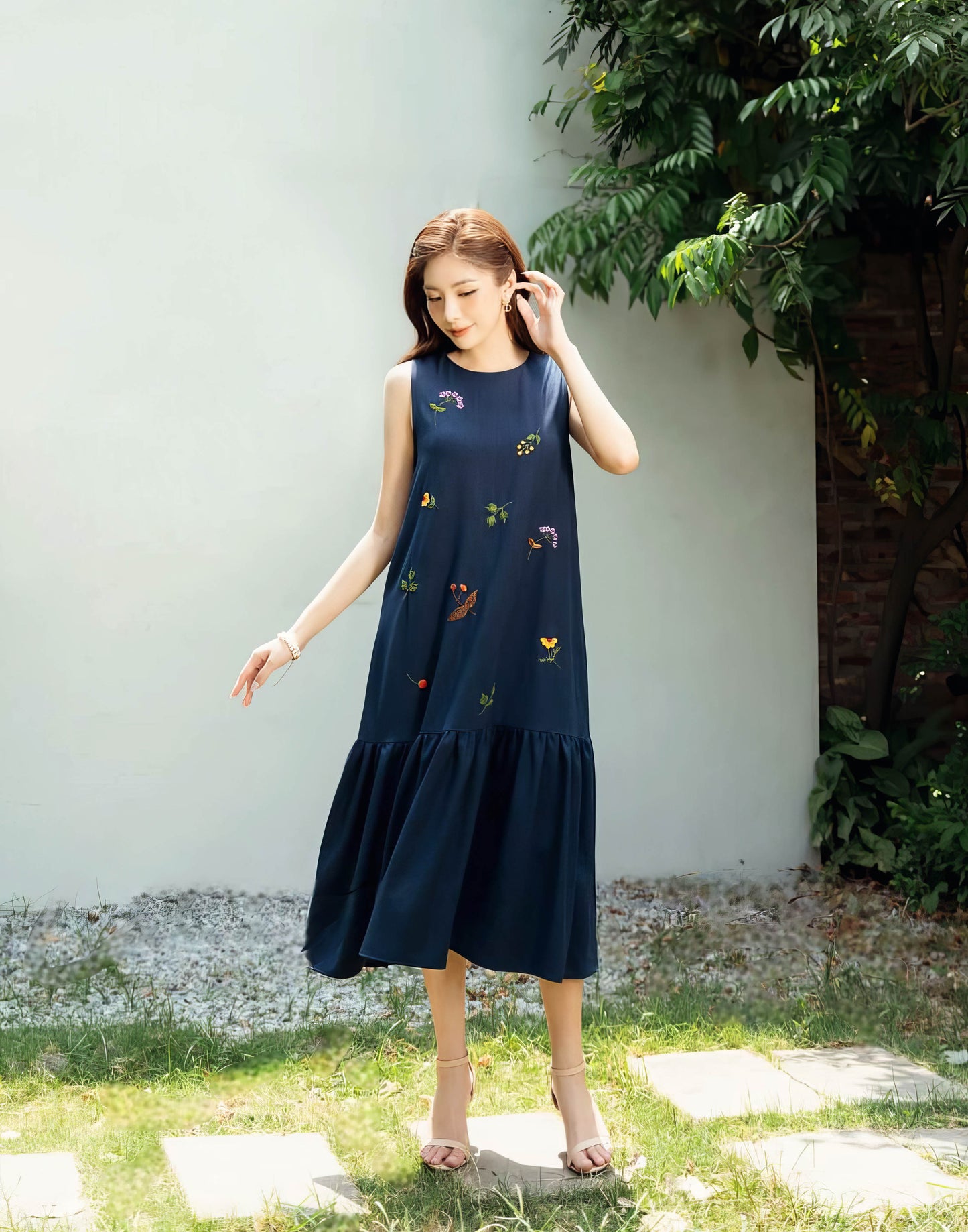 The wildflowers embroidered linen dress